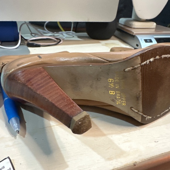 size 61/2 tan soft leather from brazil boots - Picture 11 of 16